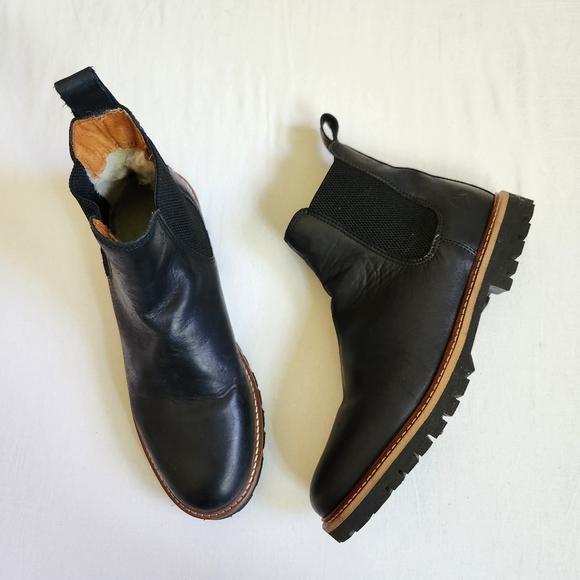 Travelin' Shoes - Travelin Travelin' Chelsea Boots Shearling lined black leather ankle boots 41 10